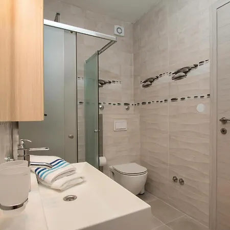 Luxurious In